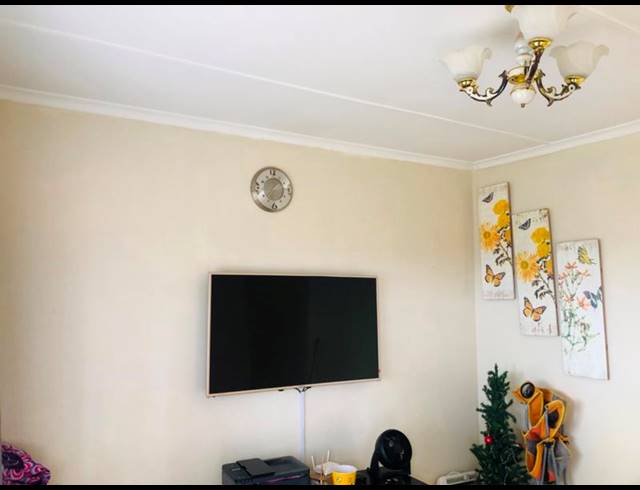 3 BEDROOM PROPERTY TO RENT IN WYEBANK